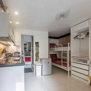 A Et Désinfection Rigoureux Du Logis Appartement