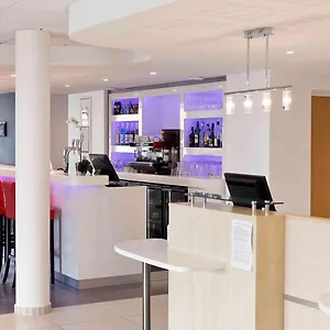 Ibis Lyon Est 3* Chaponnay