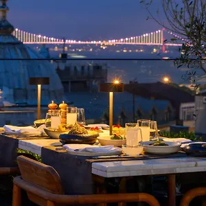 Orient Occident Istanbul, Autograph Collection Istanboel